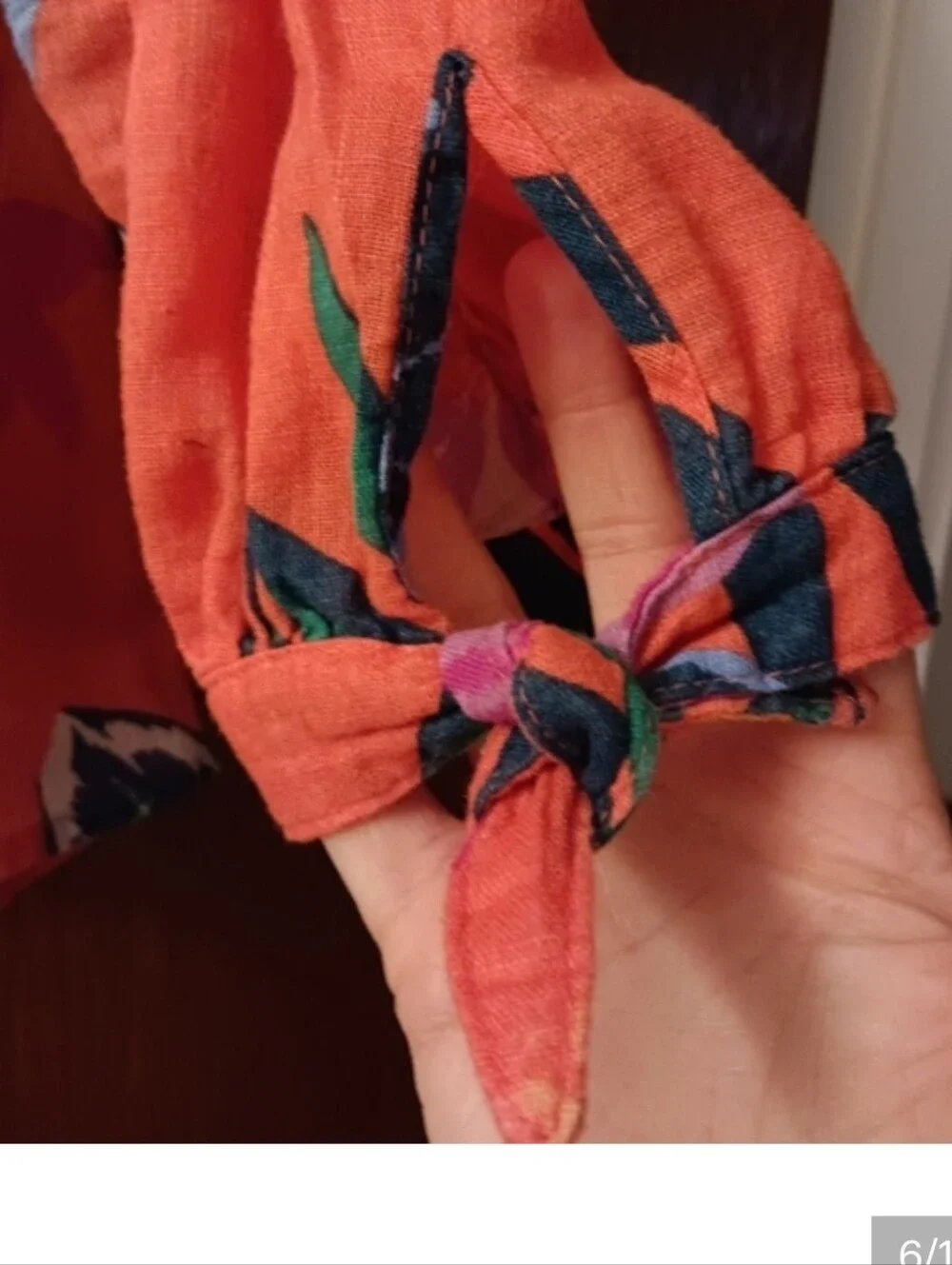 Old Navy ~ Coral Tropical Floral Linen Blend Tie Sleeve Blouse - Picture 6 of 10